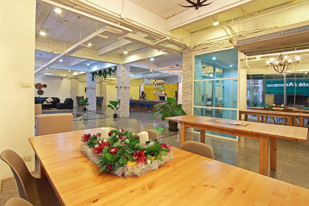Pula Silom Hotel Bangkok Ngoại thất bức ảnh