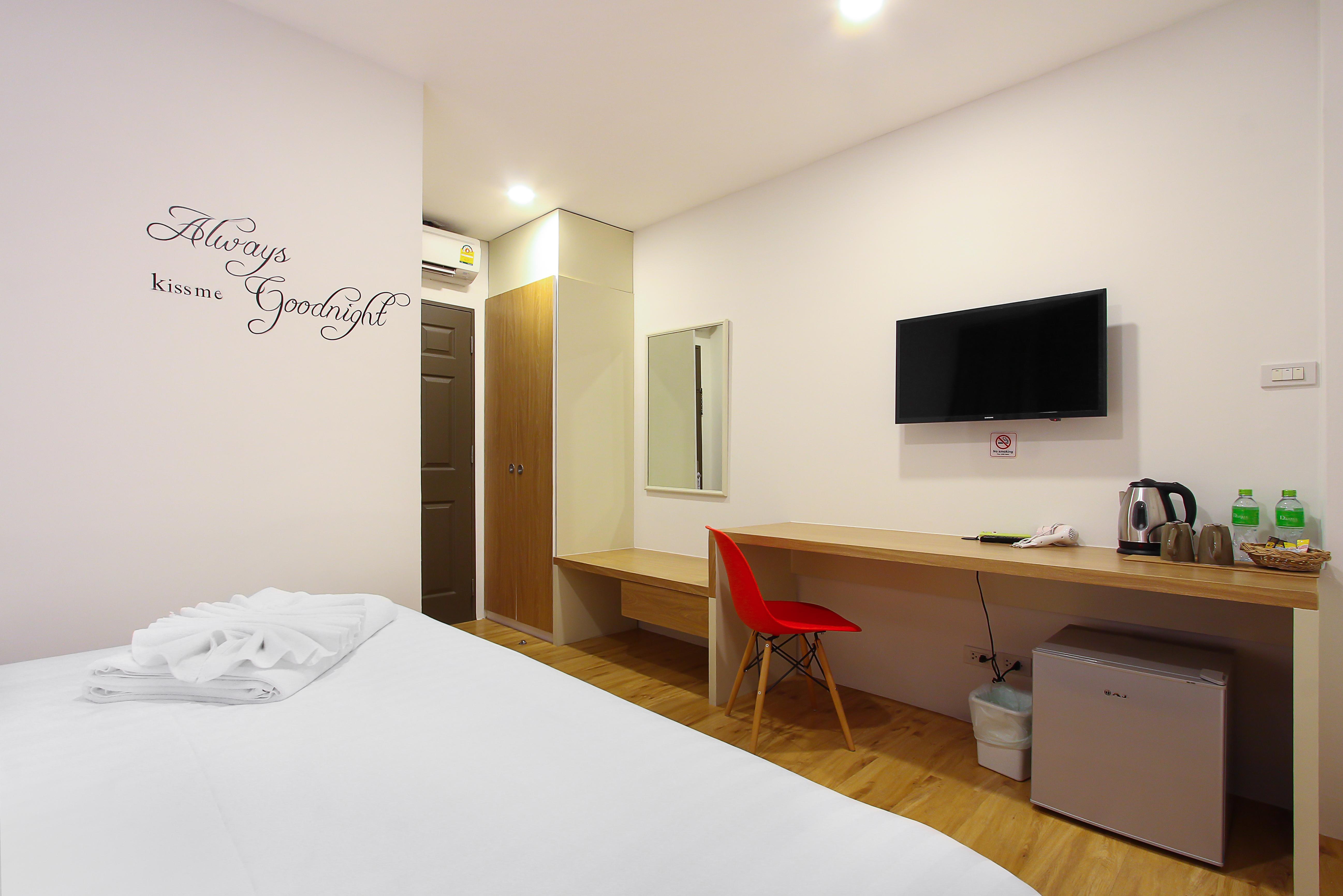 Pula Silom Hotel Bangkok Ngoại thất bức ảnh