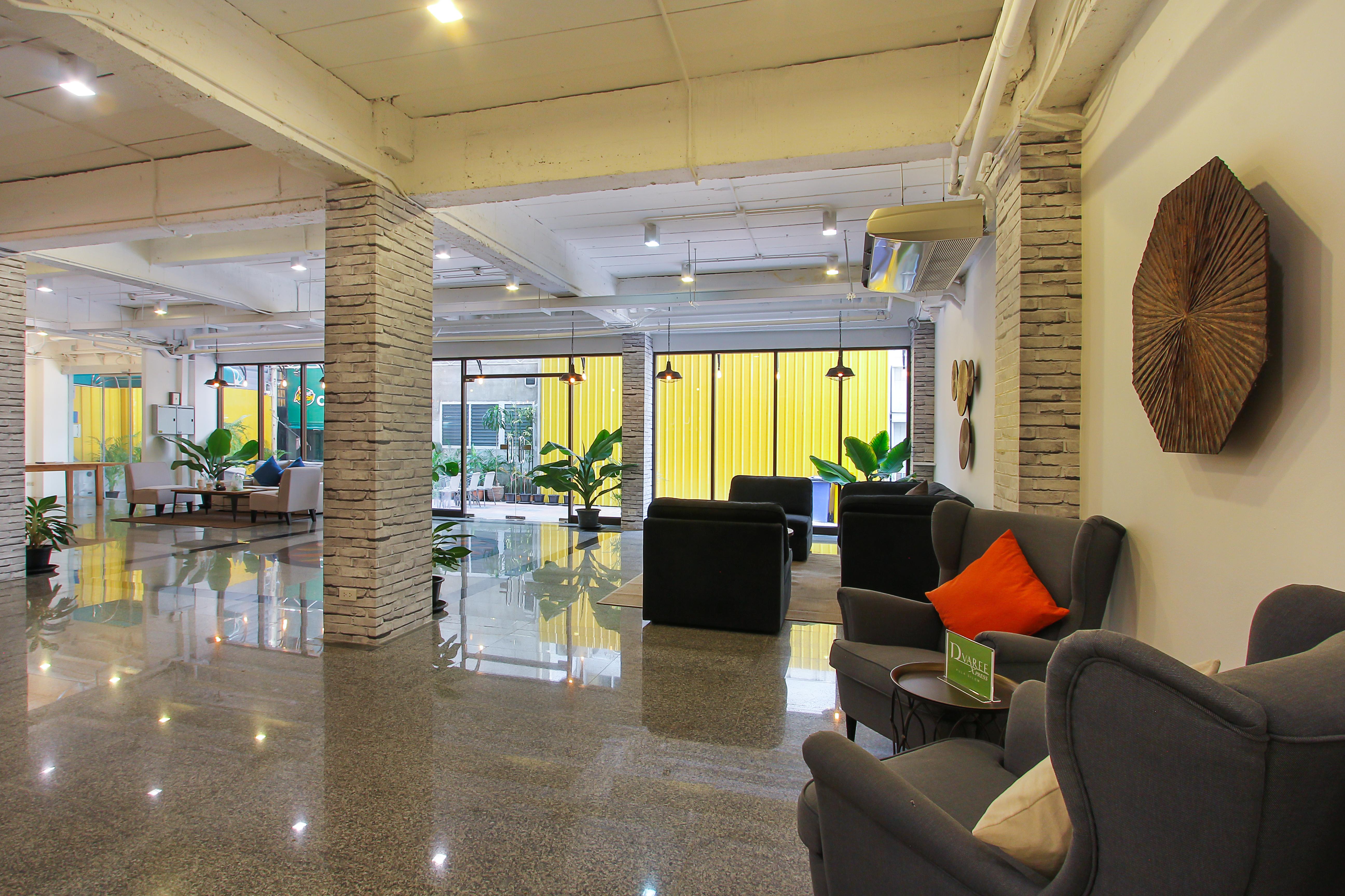 Pula Silom Hotel Bangkok Ngoại thất bức ảnh