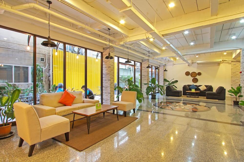 Pula Silom Hotel Bangkok Ngoại thất bức ảnh